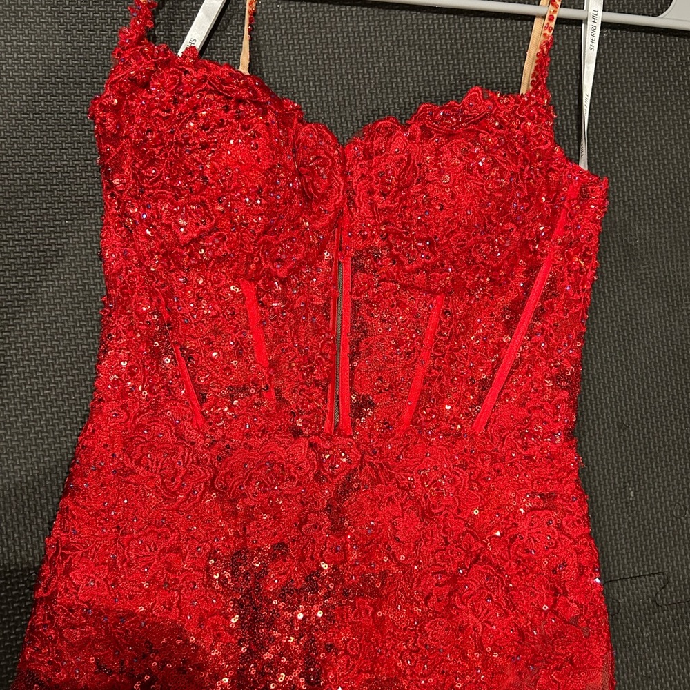 RED SHERRI HILL PROM DRESS WORN ONCE!!